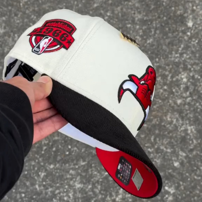 Upside Down Deals Bulls Hat
