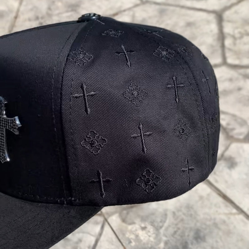 3 Cruces All Black Cap