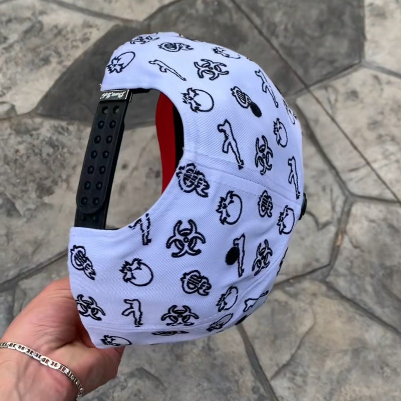 Dr Simi Hat
