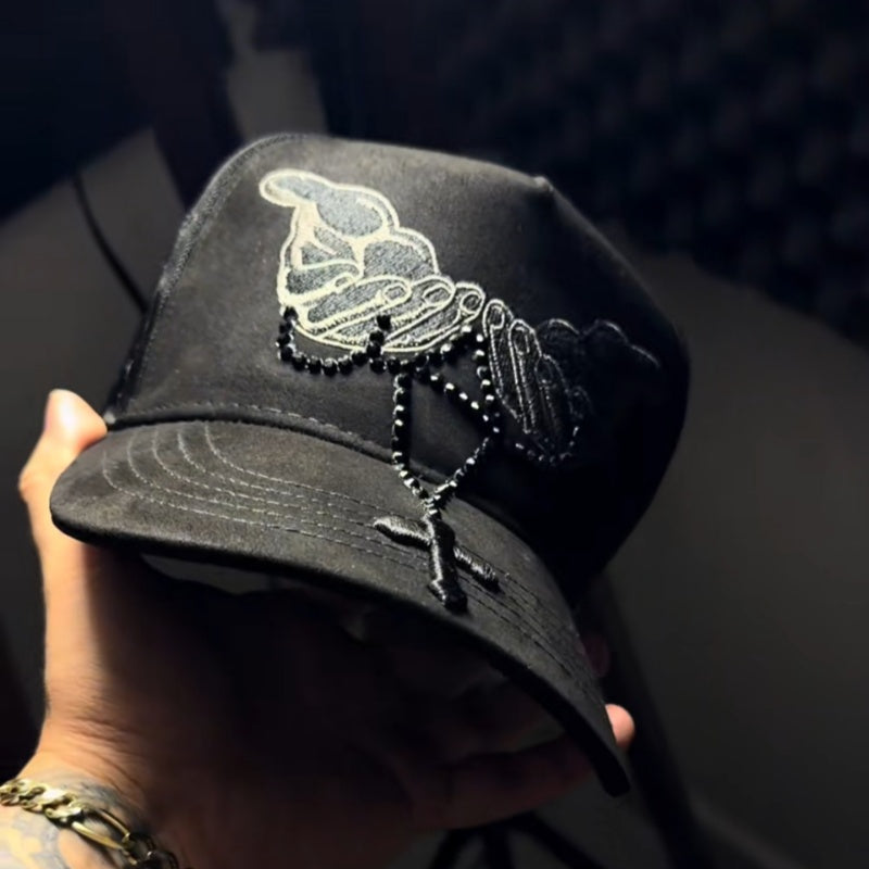 Chain Cross Mesh Cap